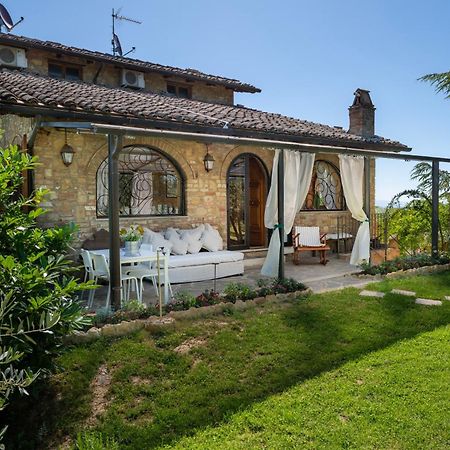 Vila Mikipongtwo Montepulciano Stazione Exteriér fotografie